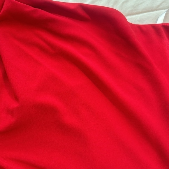 Betsy Adam’s red dress with diamonds on the shoulder. Made in USA 🇺🇸 - Picture 13 of 13